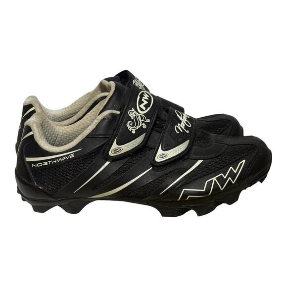NorthWave Shoes - Northwave Markwave Cycling Shoes Size 38 EU 7.5/ 8 Spd Compatible Sneakers